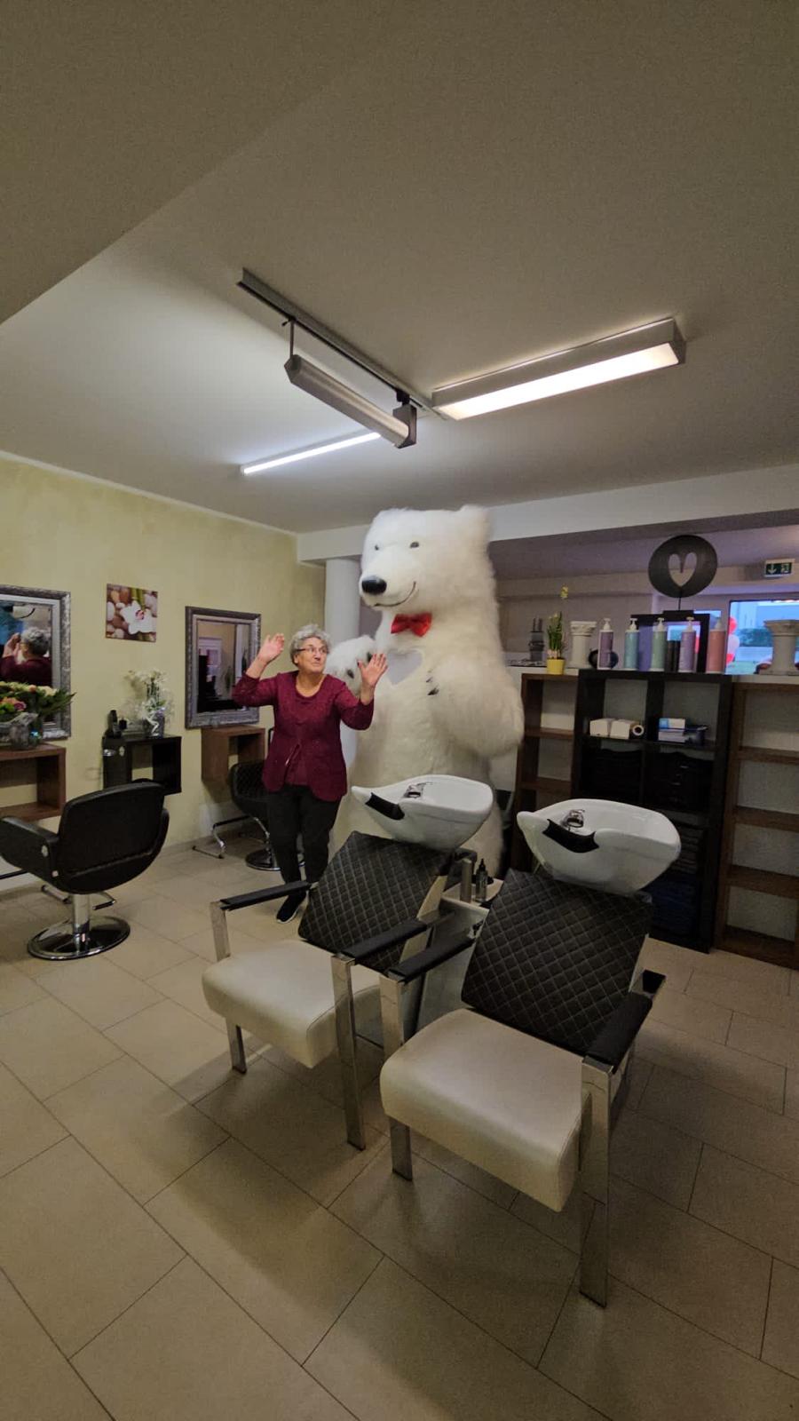 Salon Image 4